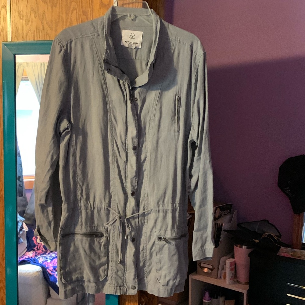 Lightweight zip-up grey jacket